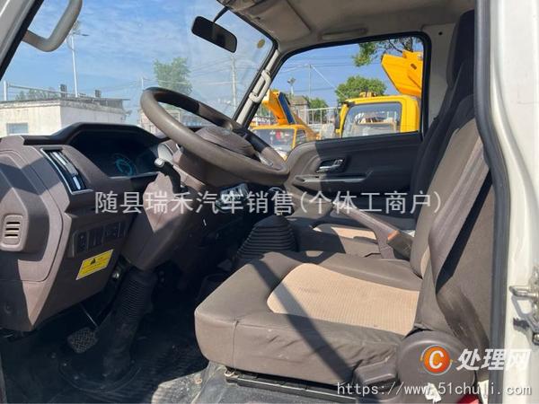 二手高空作業(yè)車