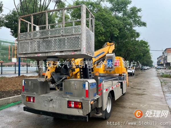 二手高空作業(yè)車