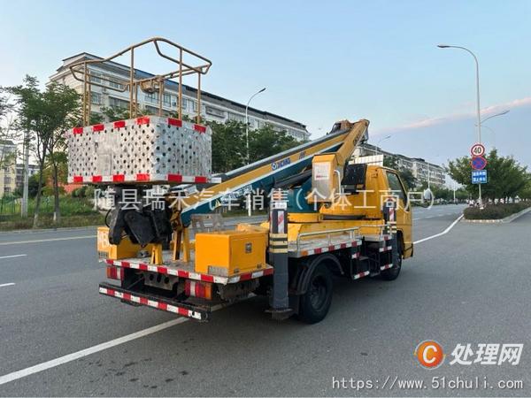 二手高空作業(yè)車