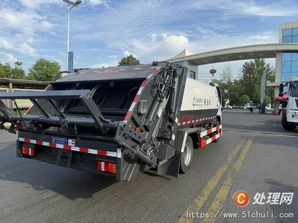 二手壓縮式垃圾車