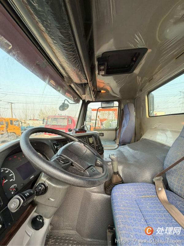 二手自卸車
