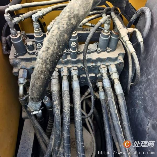 二手挖掘機