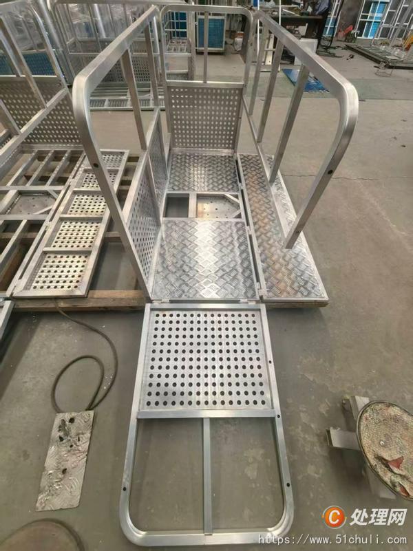 二手高空作業(yè)車