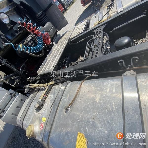 二手牽引車