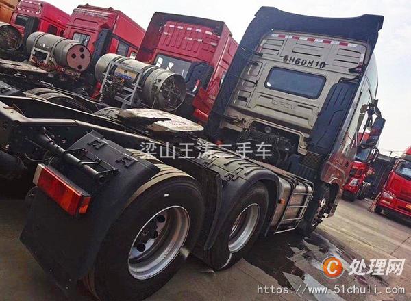 二手牽引車