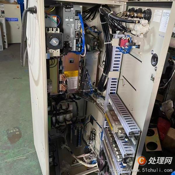 二手噴涂機器人