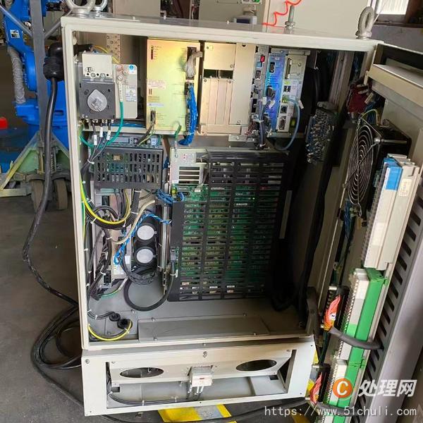 二手工業(yè)機器人