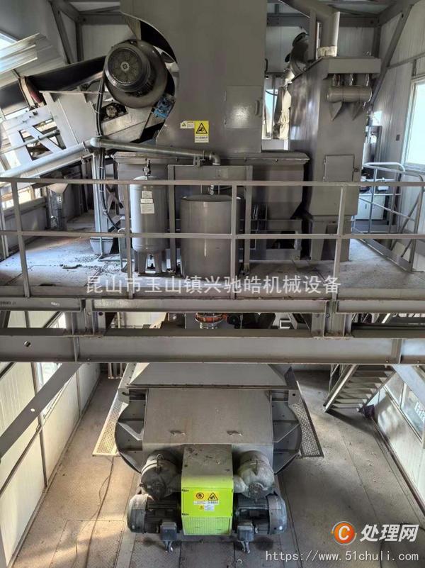 供应基本全新,双线中联240搅拌站,,六仓钢结构配料机,