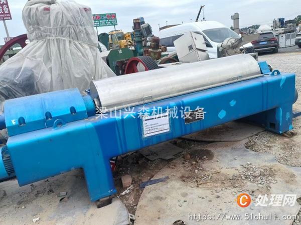 二手臥螺離心機(jī)