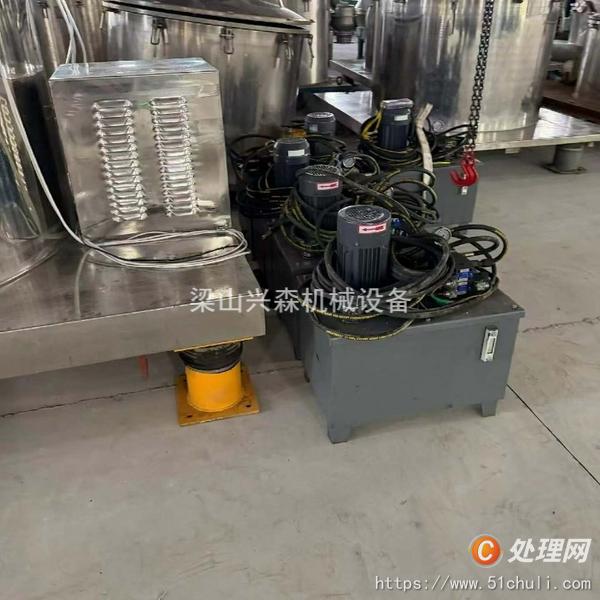 二手刮刀離心機(jī)