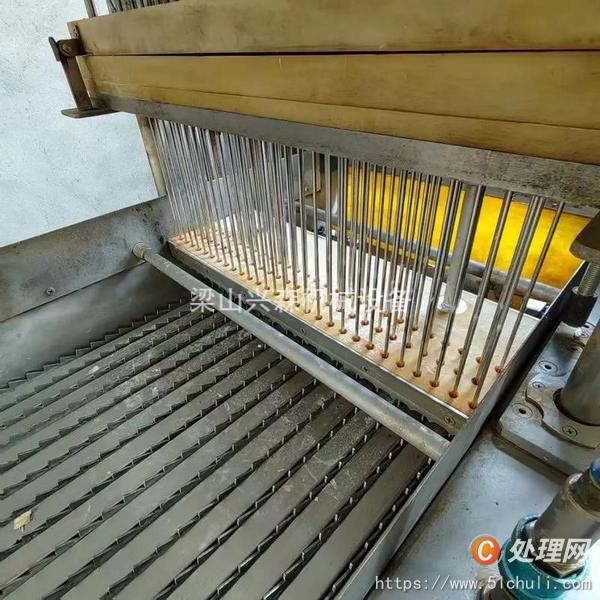 二手鹽水注射機(jī)
