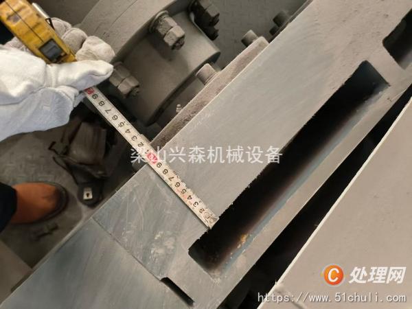 二手撕碎機(jī)