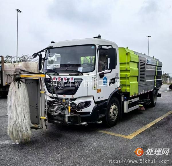 二手護(hù)欄清洗車
