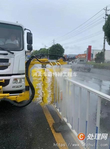 二手護(hù)欄清洗車