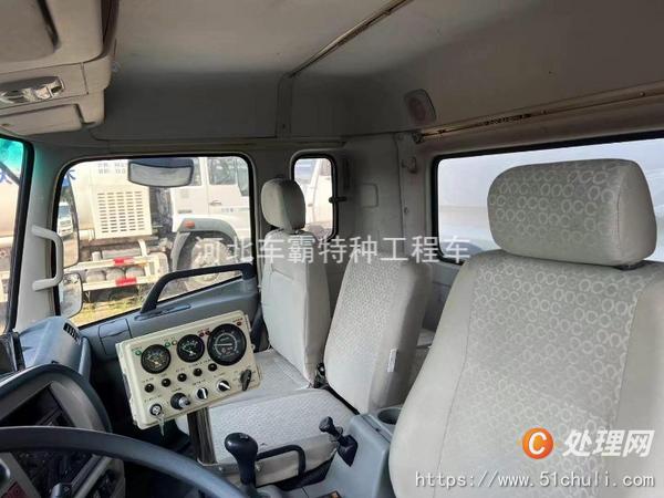 二手掃路車