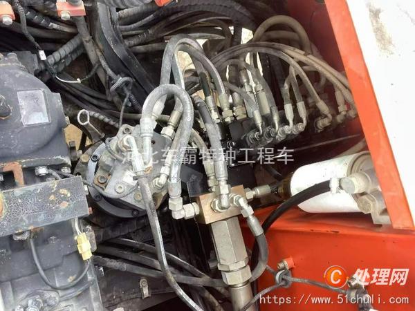 二手挖掘機(jī)
