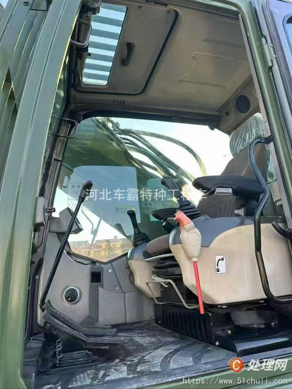 二手挖掘機