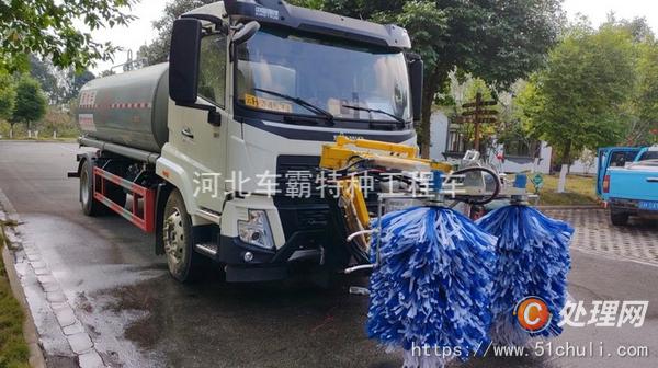 二手護(hù)欄清洗車