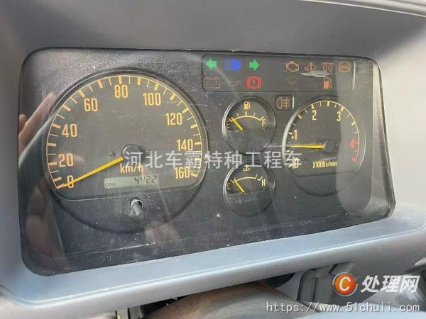 二手掃路車