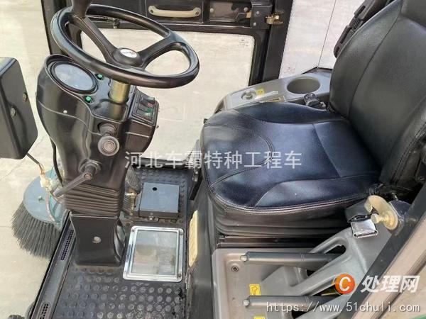 二手掃路車