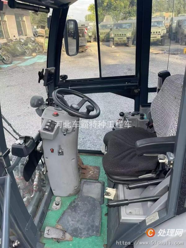二手掃路車