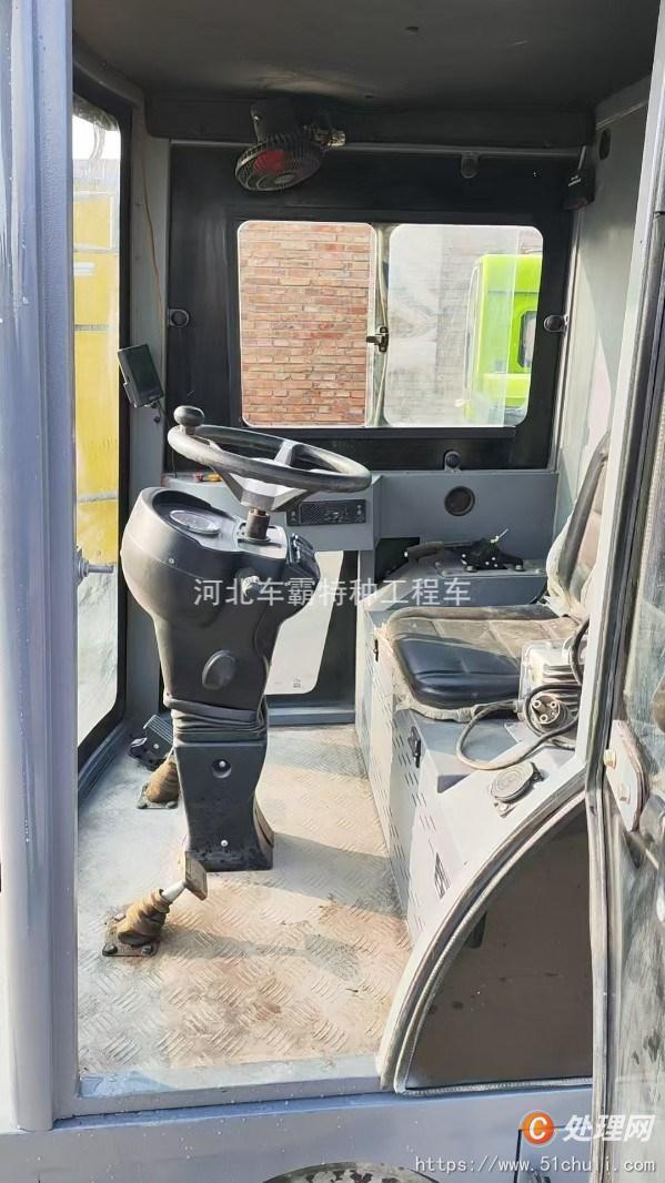 二手掃路車