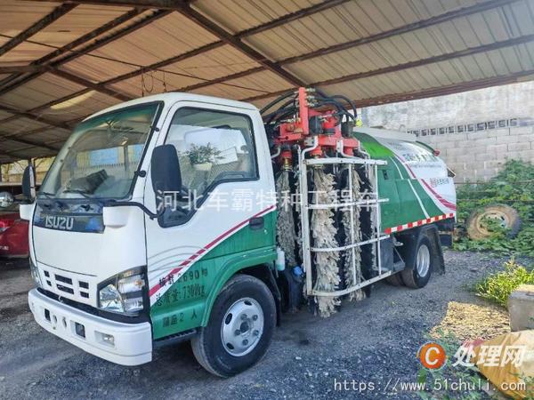 二手護(hù)欄清洗車