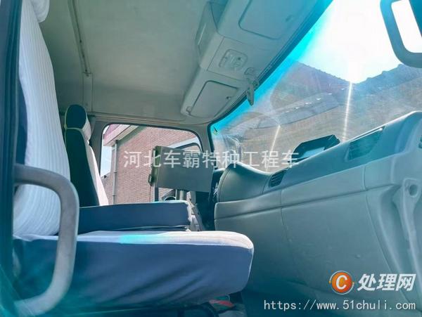 二手掃路車