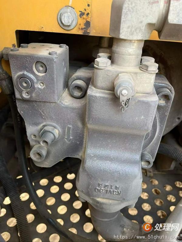 二手挖掘機