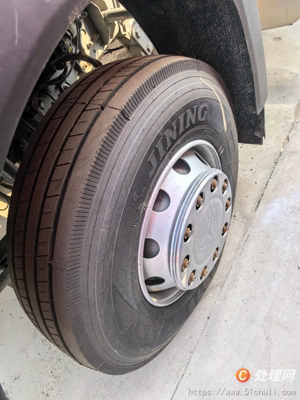 二手牽引車