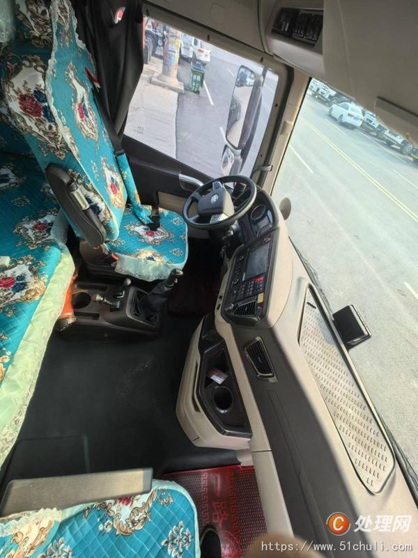 二手牽引車