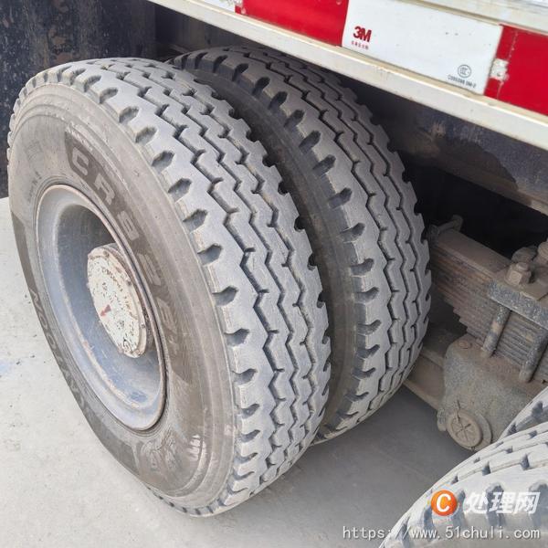 二手汽車吊