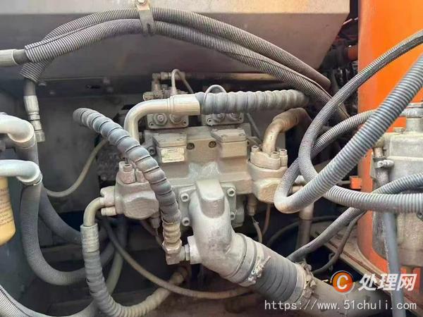 二手挖掘機(jī)