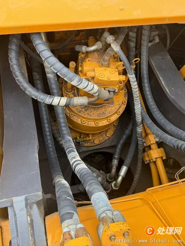 二手挖掘機