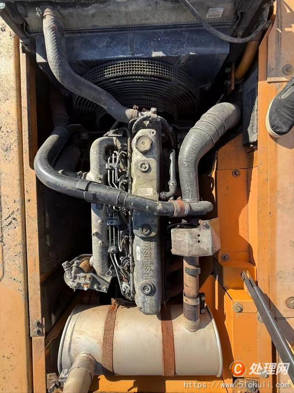 二手挖掘機