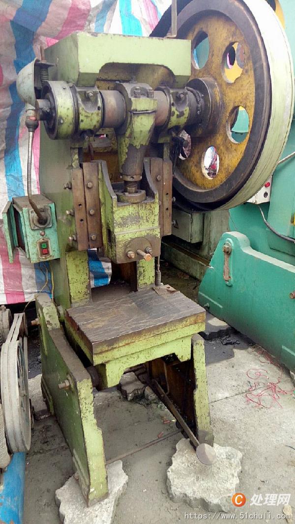 出售各种优质切纸机