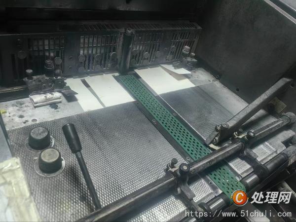 二手四色膠印機