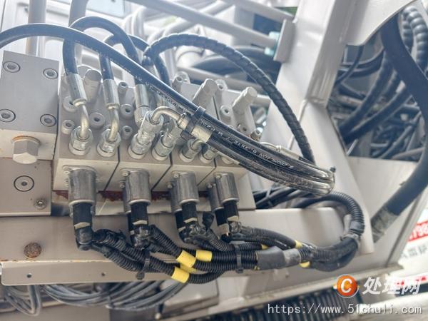 二手汽車吊