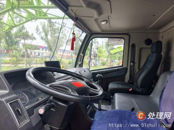 二手汽車吊