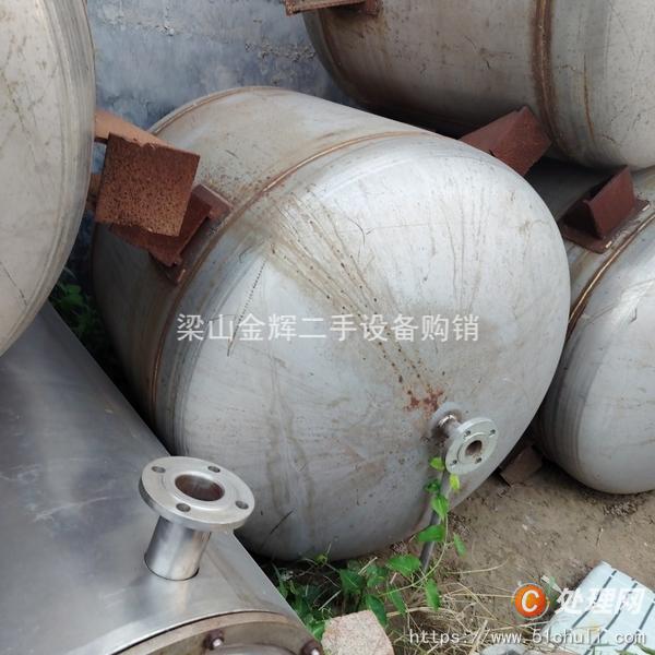 二手儲(chǔ)罐
