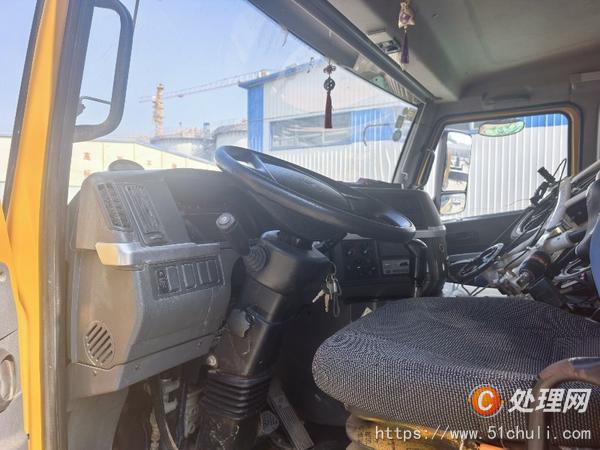 二手汽車吊