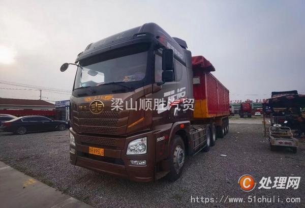 二手牽引車