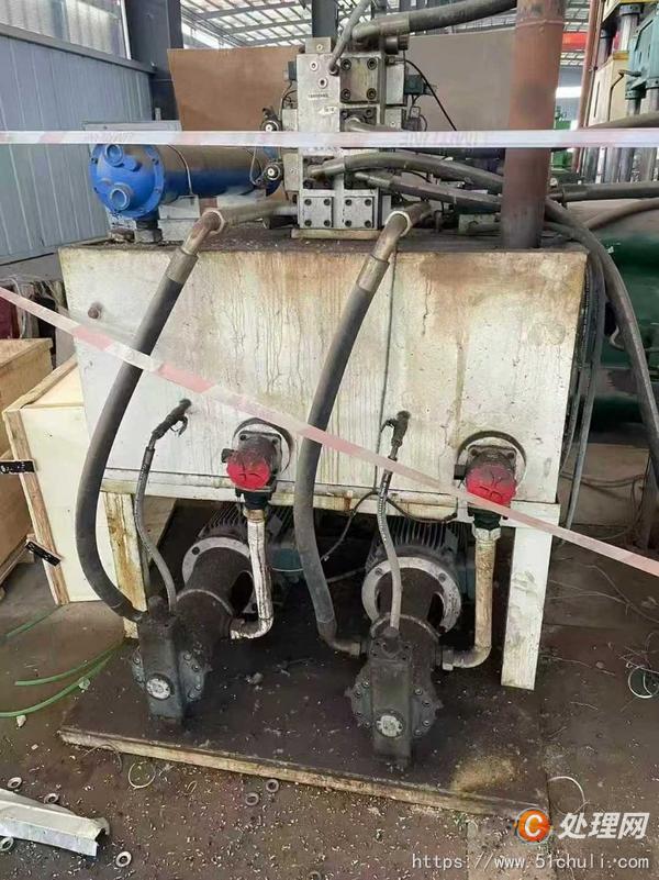 二手液壓機(jī)