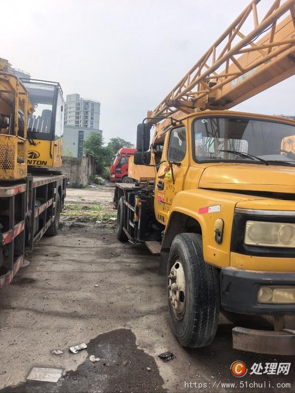 二手汽車吊