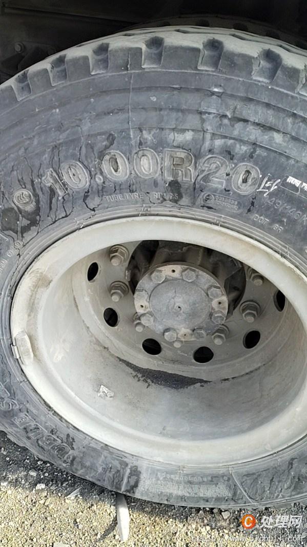二手汽車吊