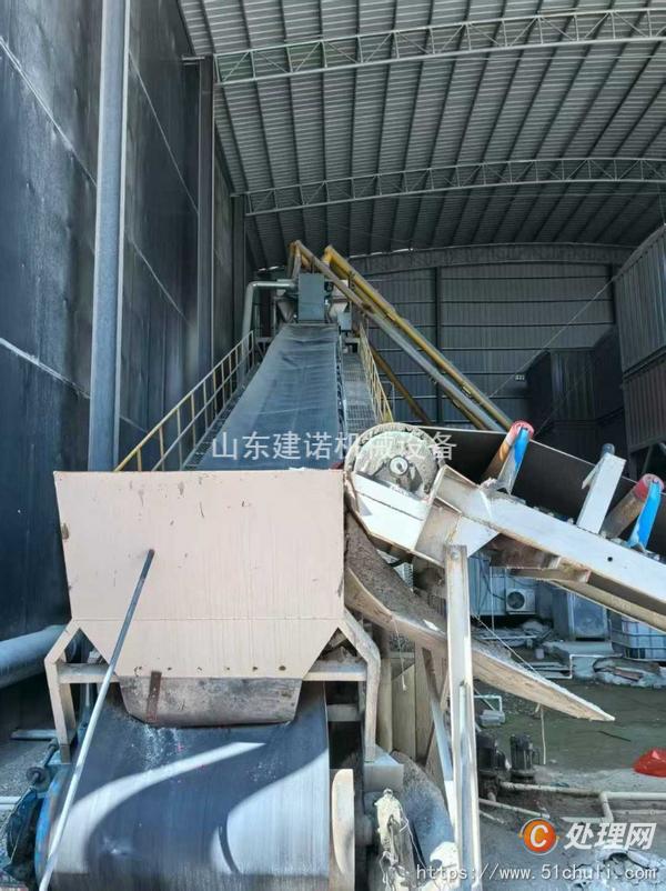 二手挖掘機(jī)