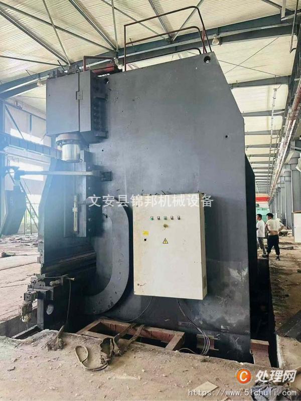 二手?jǐn)?shù)控折彎機(jī)