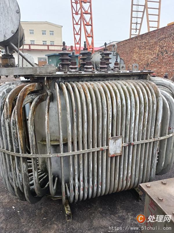 很多回收二手变压器淘汰变压器