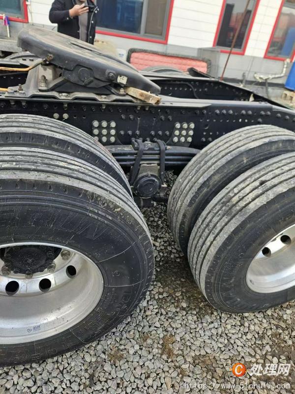 二手牽引車