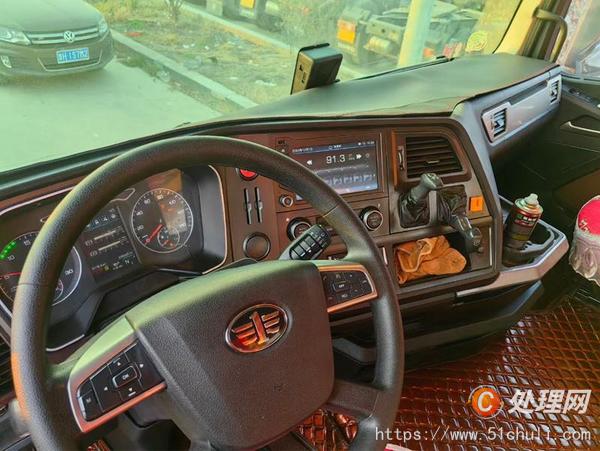 二手牽引車